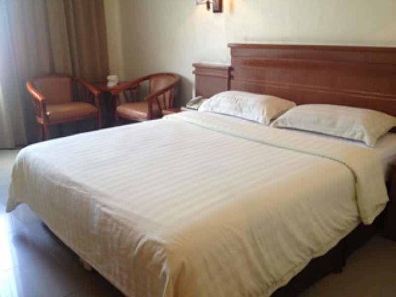 Hotel Utama Batam Zewnętrze zdjęcie