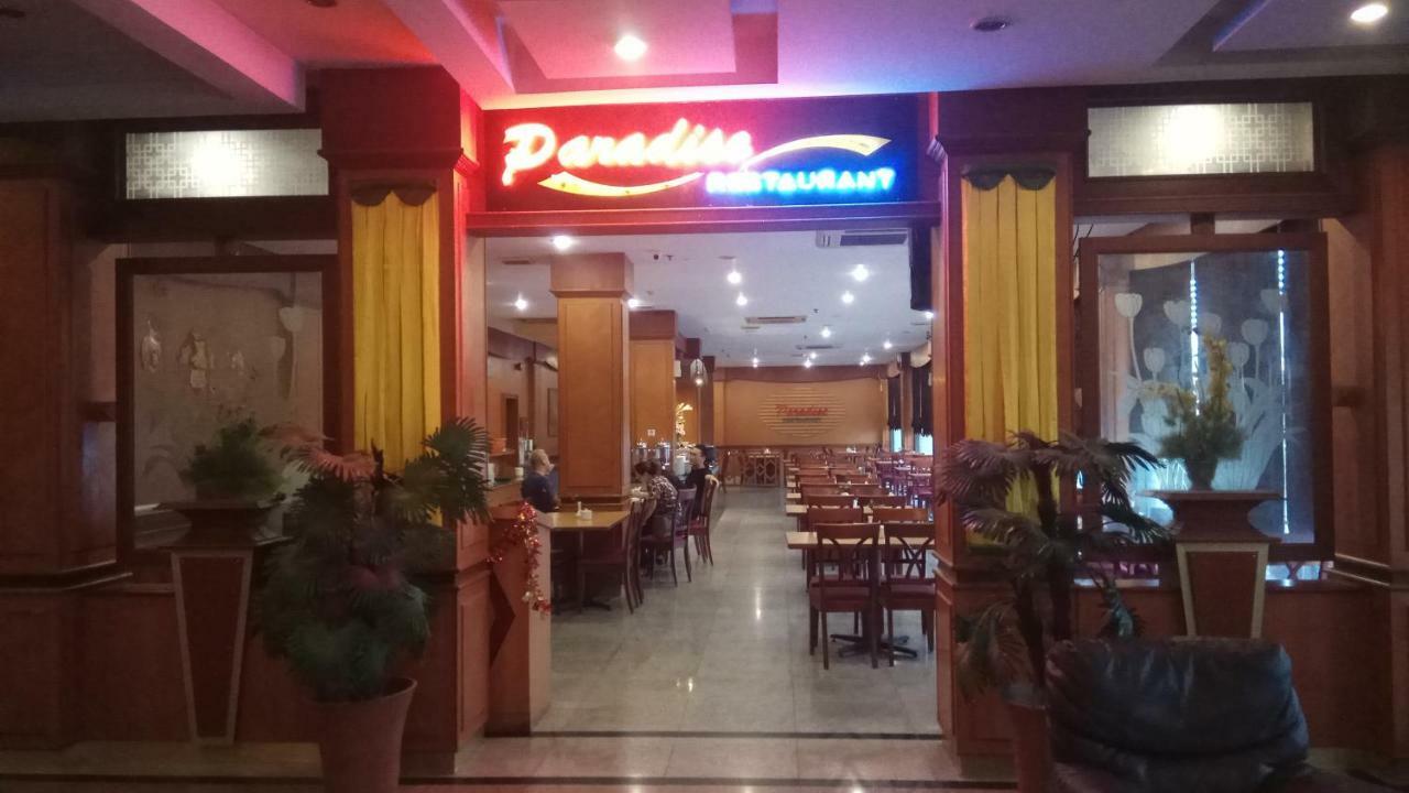 Hotel Utama Batam Zewnętrze zdjęcie